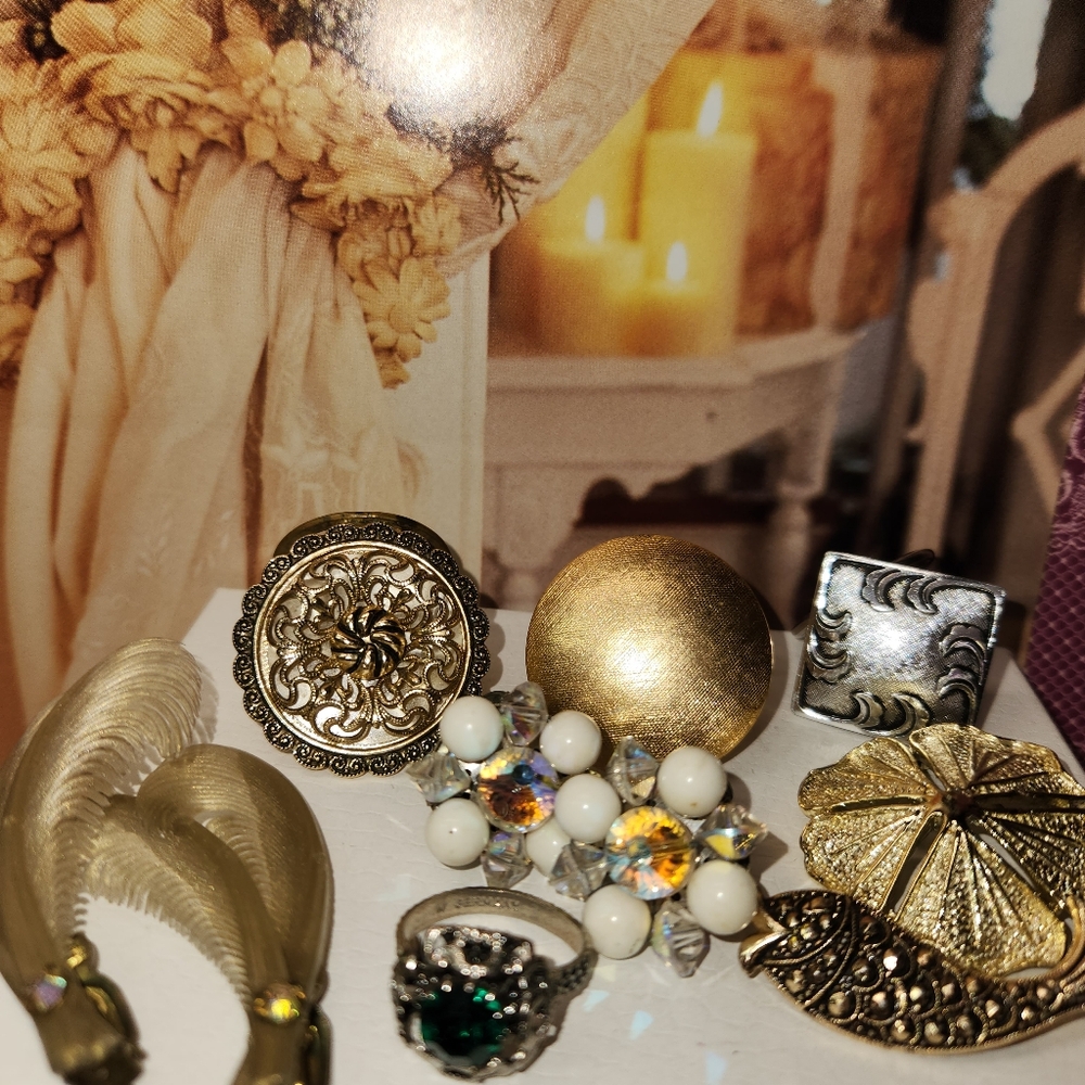 #2380, Art Nouveau, Signed Germany Impressive Lot. 8 Items.